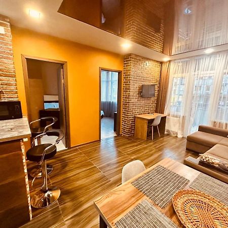 Marnika Apartment Μπατούμι Εξωτερικό φωτογραφία