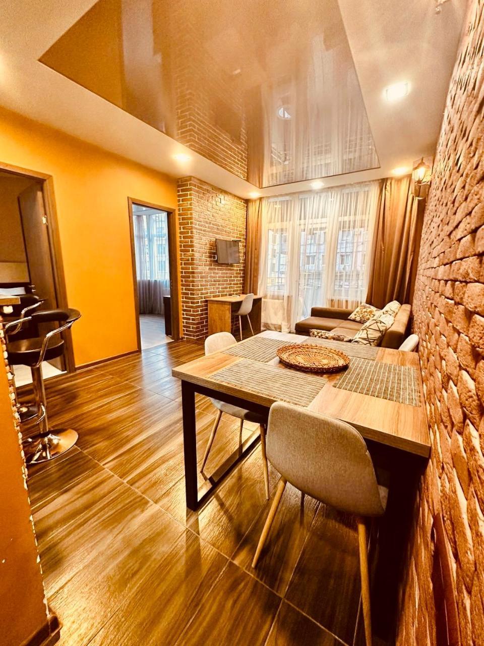 Marnika Apartment Μπατούμι Εξωτερικό φωτογραφία