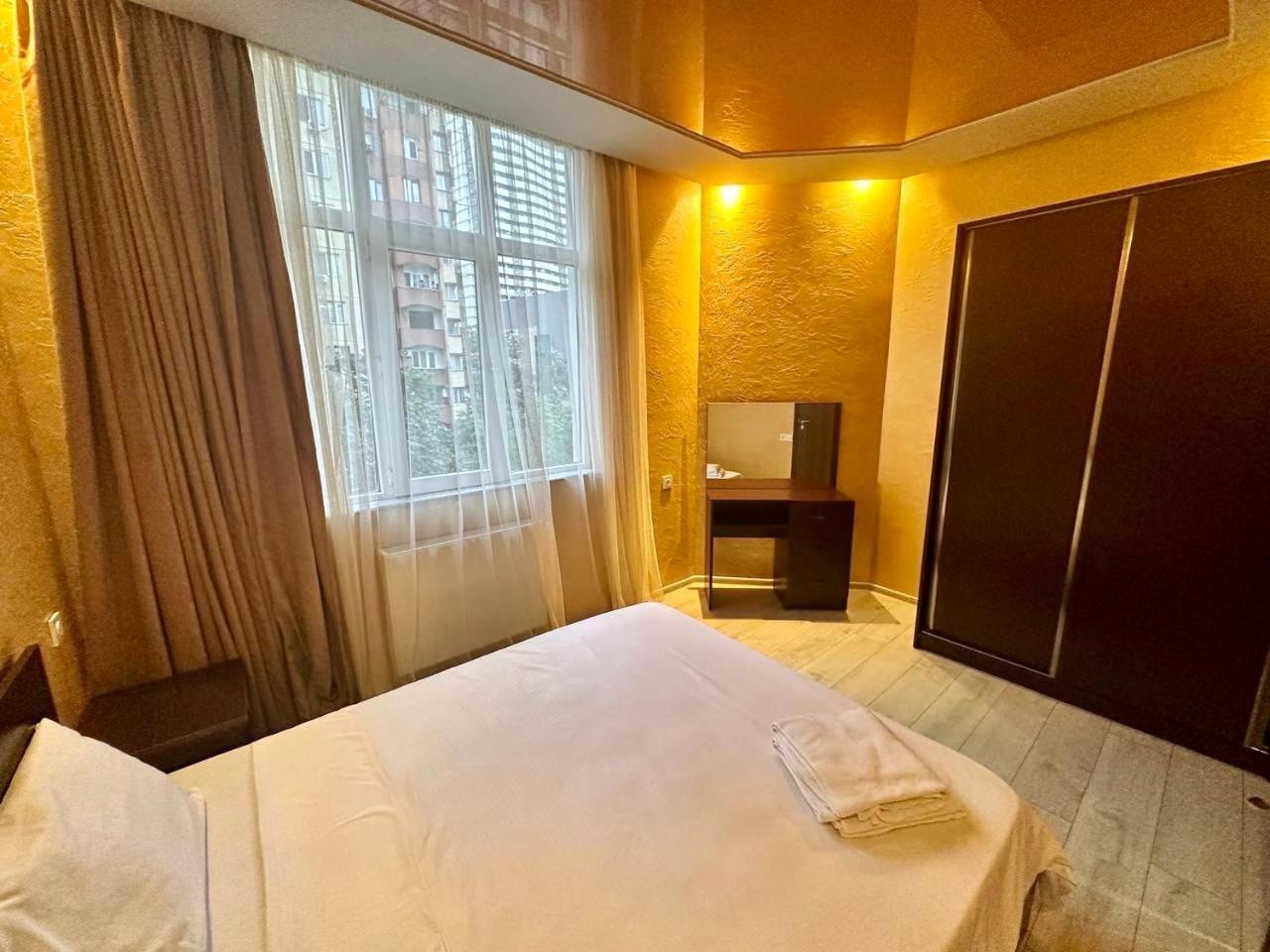 Marnika Apartment Μπατούμι Εξωτερικό φωτογραφία