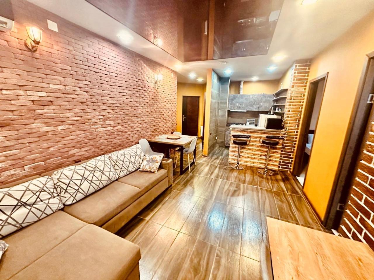 Marnika Apartment Μπατούμι Εξωτερικό φωτογραφία